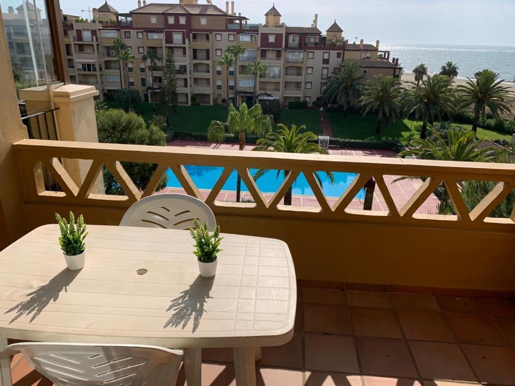 Apartamentos Исла-Канела Экстерьер фото