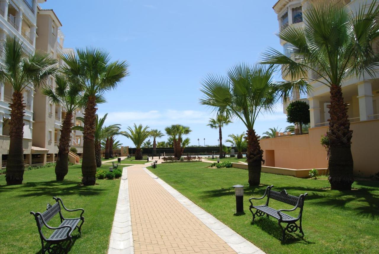 Apartamentos Исла-Канела Экстерьер фото