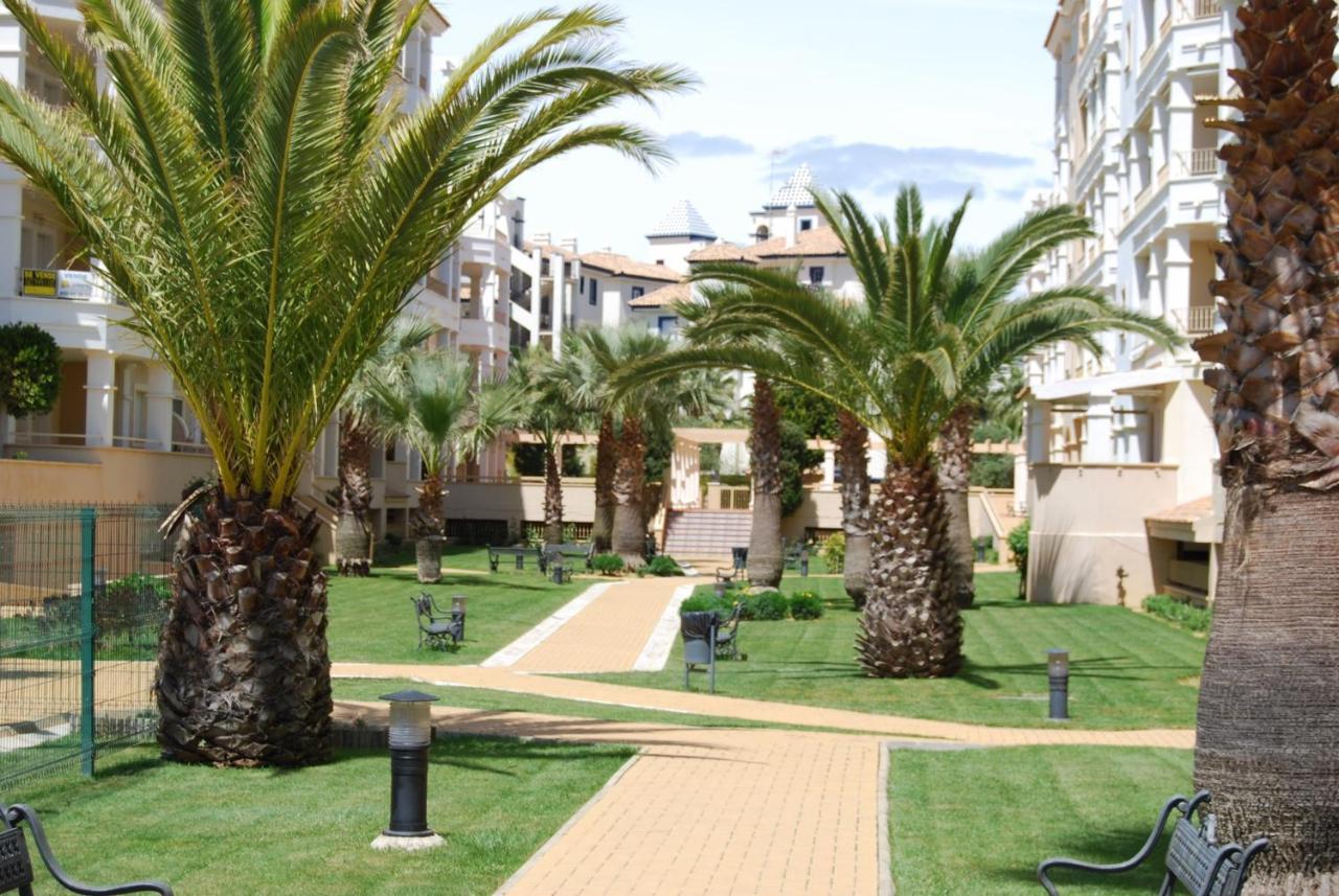 Apartamentos Исла-Канела Экстерьер фото