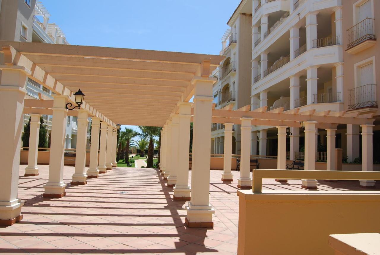 Apartamentos Исла-Канела Экстерьер фото
